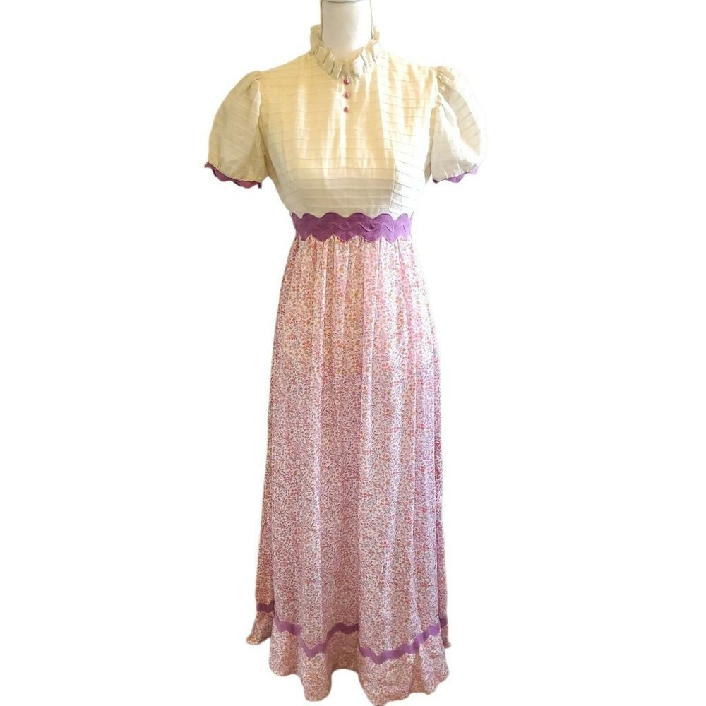Vintage 70s Peasant Prairie Maxi Dress Floral‎ Floor Length Purple Sz Small